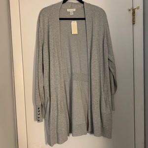 Cute, grey knee length cardigan